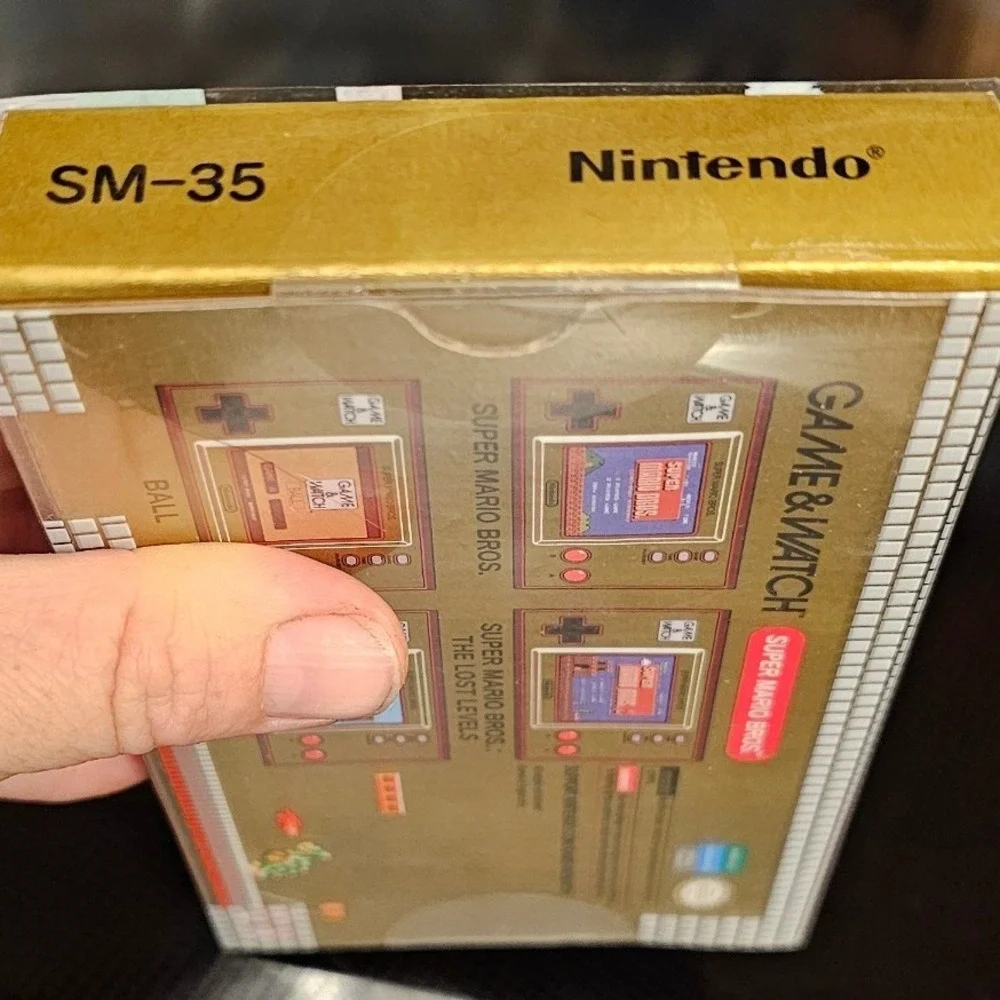 Nintendo Game & Watch Super Mario Bros 35th Anniversary Edition SM-35 New